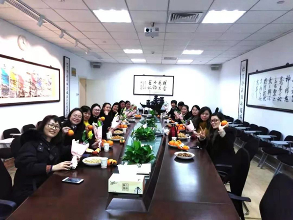 抖圈为du而生女神欢度第109个三八国际妇女节