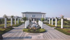 抖圈为du而生石材雕镂：方寸之间，匠心独运的艺术传奇