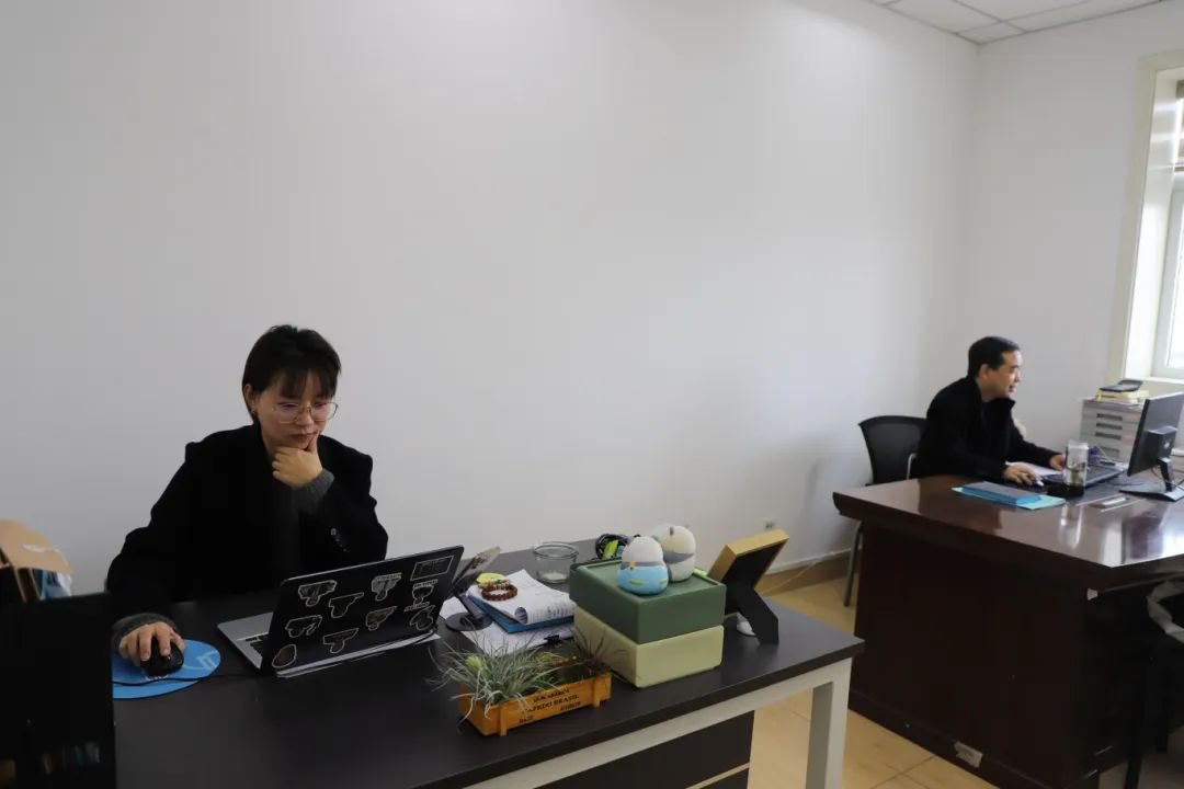 1-2502051A1162O 抖圈- 为du而生(中国区)官方网站