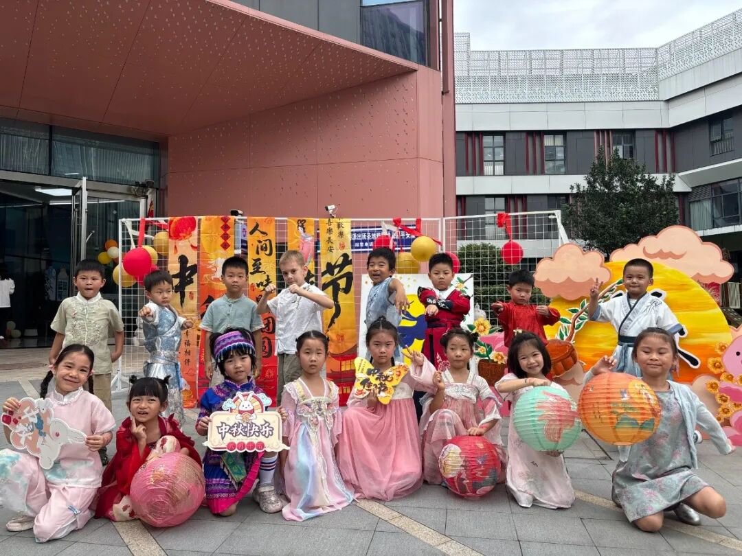 1-26092Q42I3D1 抖圈- 为du而生(中国区)官方网站